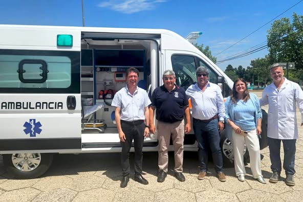 Nueva ambulancia para el Hospital Municipal Dr Enrique Carrozzi