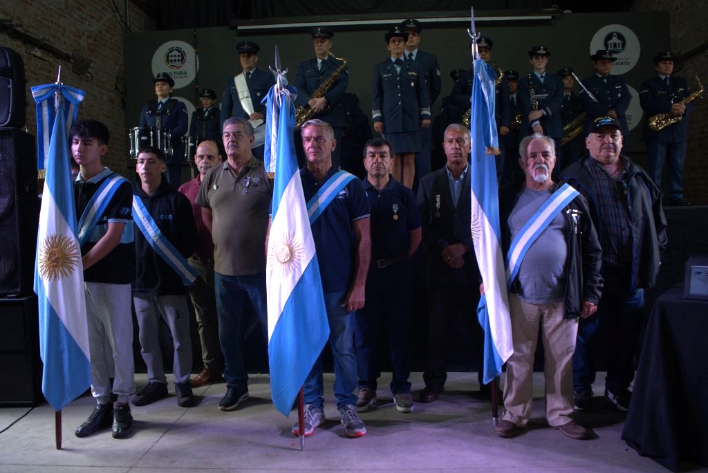 A 44 años de la guerra, homenajearon en Río Cuarto a veteranos y soldados caídos en Malvinas