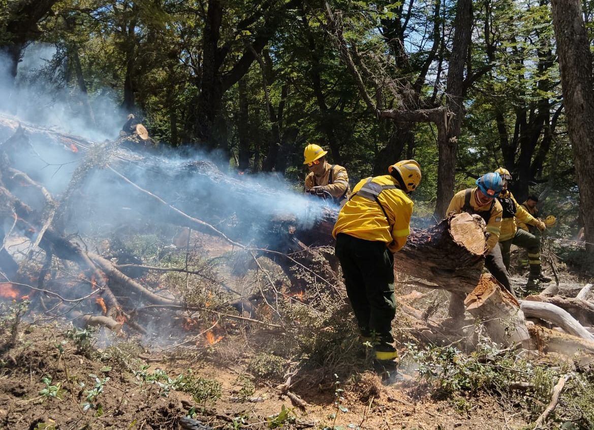Advierten por fuertes ráfagas y refuerzan la prevención de incendios en la provincia