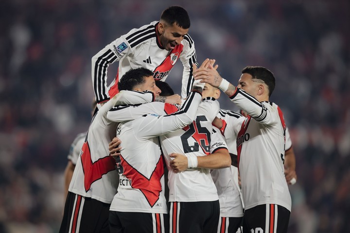AFA aprobó para el 2027 la vuelta del torneo todos contra todos
