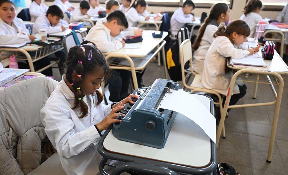 Cuando la inclusión se escribe en braille: Una historia que transforma escuelas, comunidades y futuros