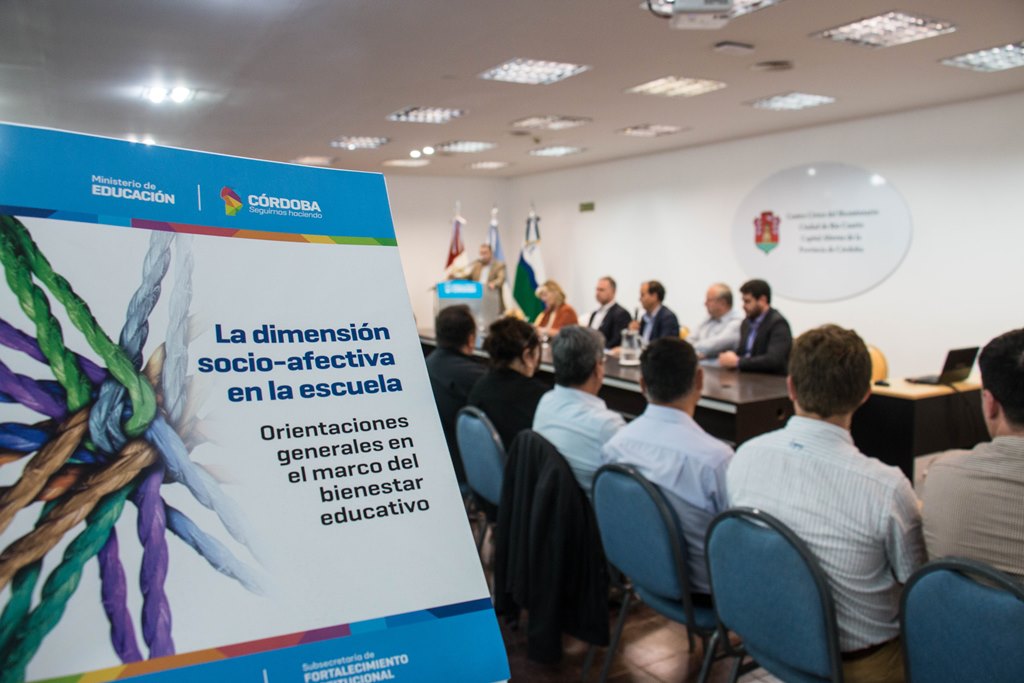 Educación: El ministro Ferreyra se reunió con la Comunidad Regional Río Cuarto