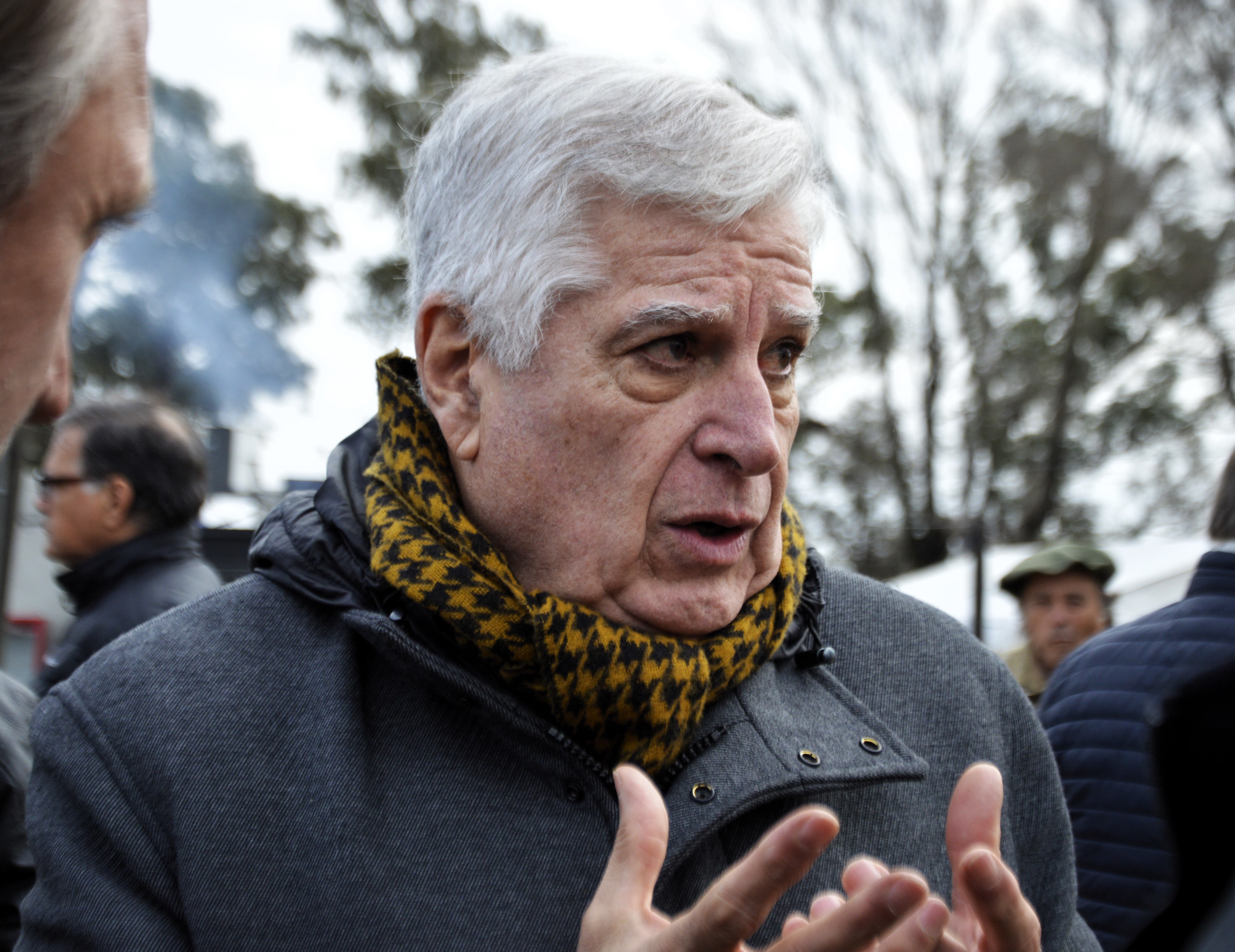 El Diputado Nacional Carlos Gutiérrez estuvo en el acto inaugural de la Expo Ganadera e industrial de Mackenna