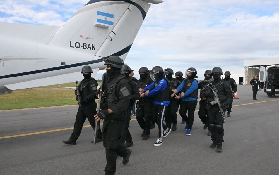 El Servicio Penitenciario trasladó dos internos de alta peligrosidad a cárceles de máxima seguridad Federal