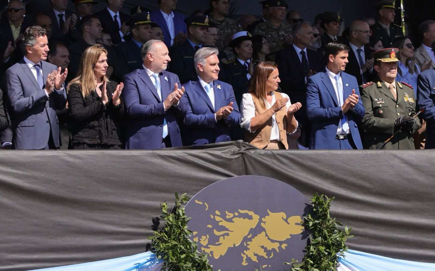 En Villa María, la Provincia homenajeó a los veteranos y caídos en Malvinas
