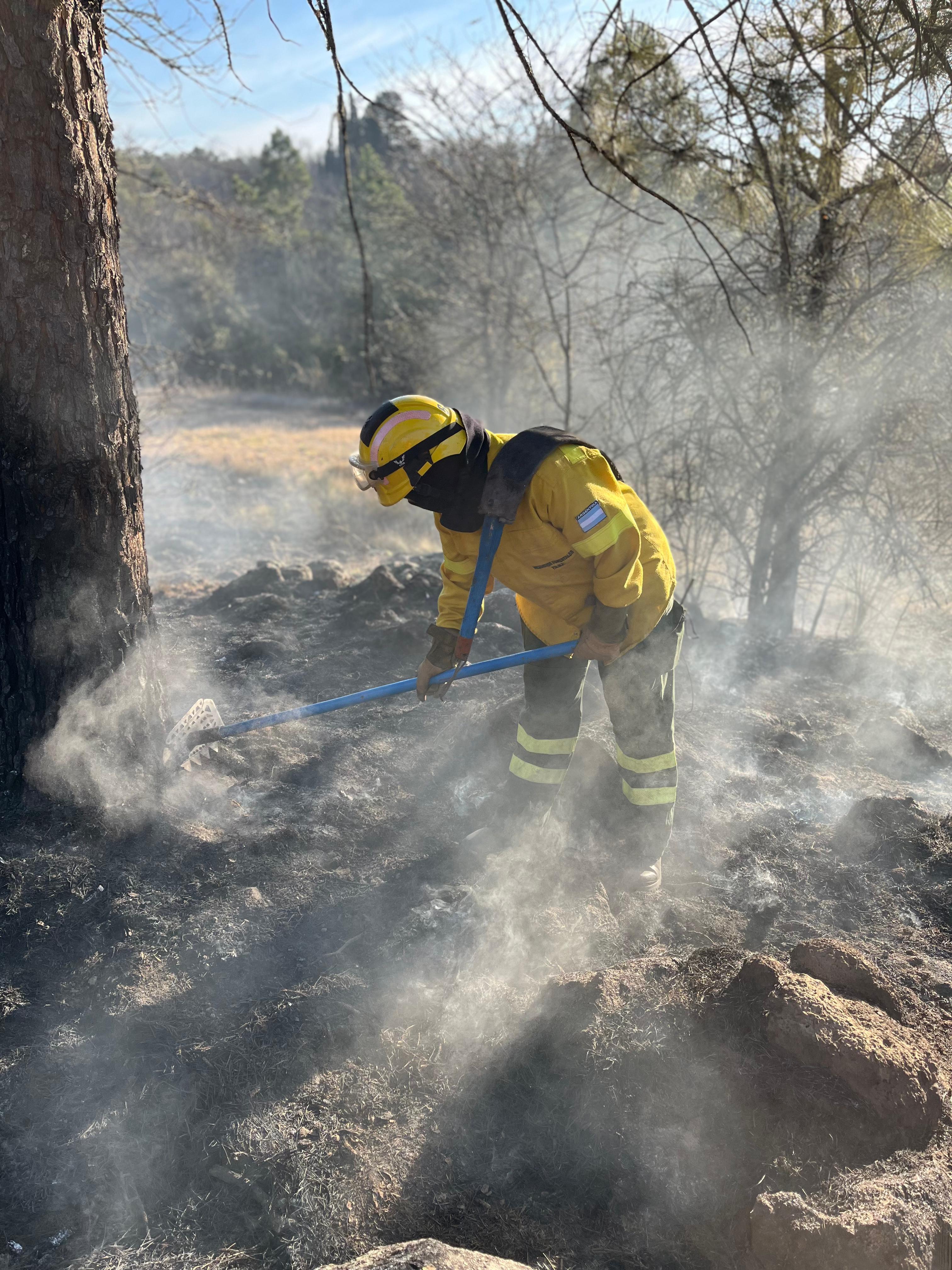 Está contenido el incendio registrado en cercanías de Los Reartes