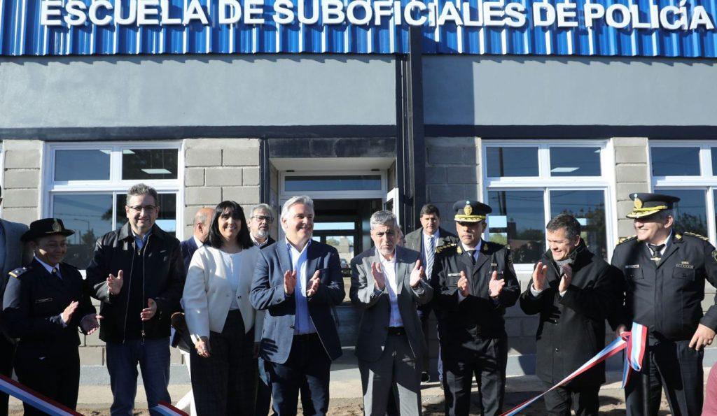 La formación policial llega a todo el territorio: Córdoba consolida una red de escuelas de suboficiales en el interior