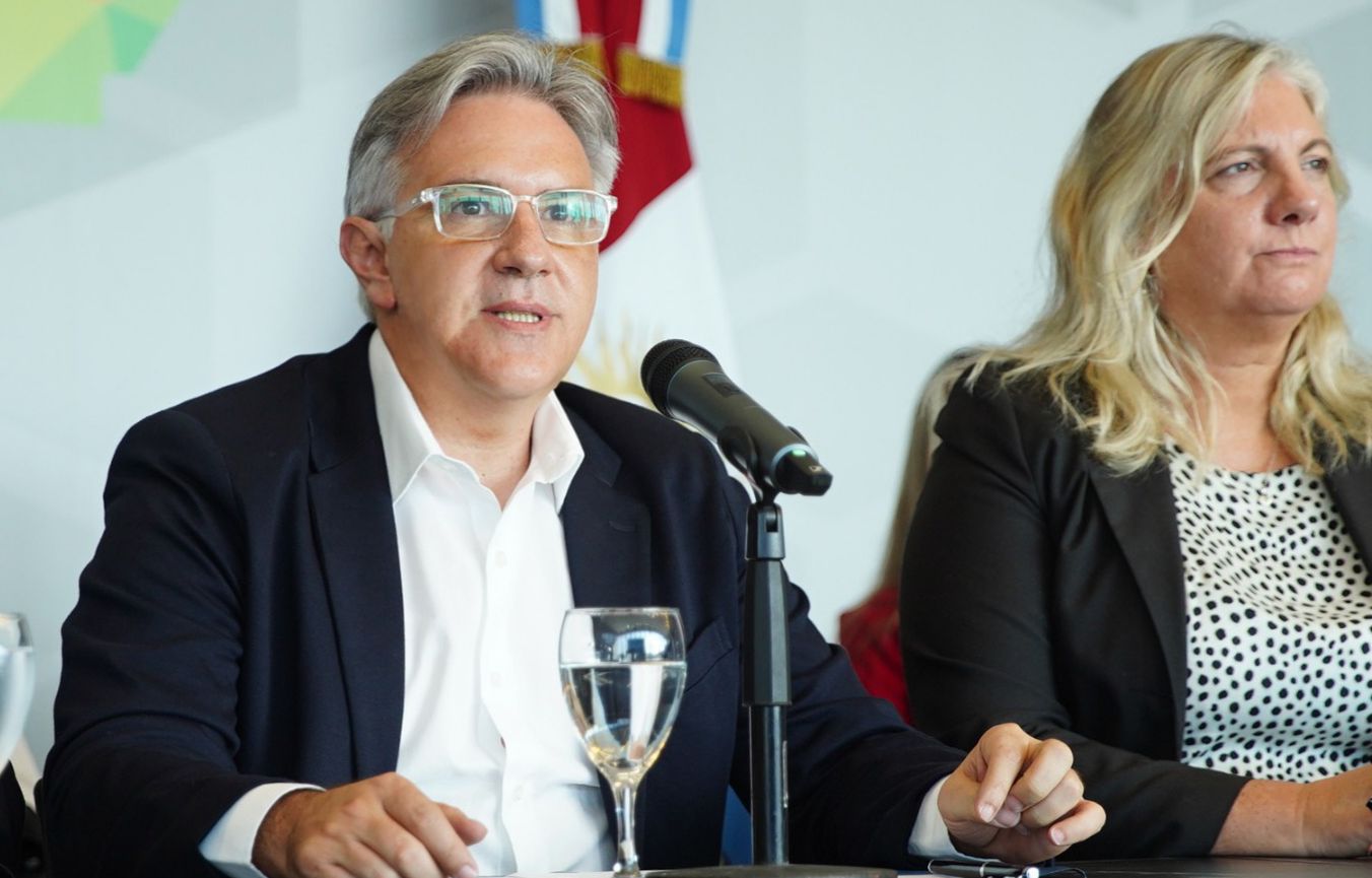 Llaryora: Los resultados de las pruebas Aprender nos ponen muy orgullosos