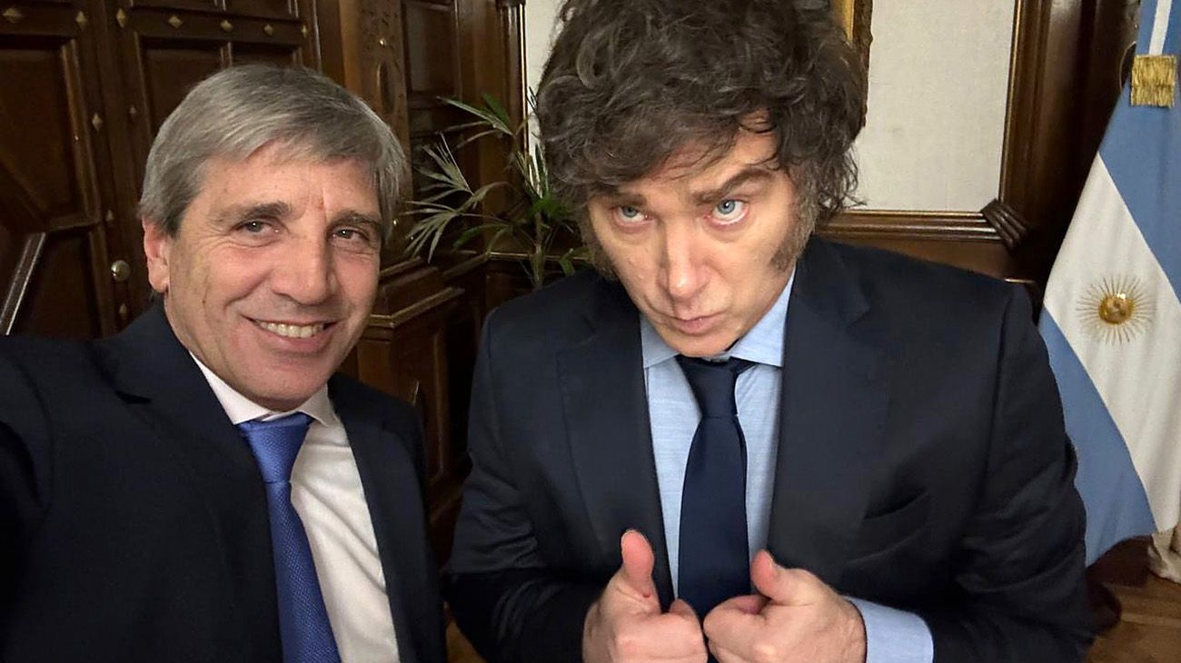 Milei y Caputo difieren por dos millones en el dato de la pobreza
