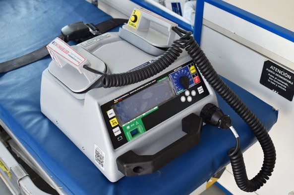 Nuevo equipo para la ambulancia municipal Nuevo equipo para la ambulancia municipal