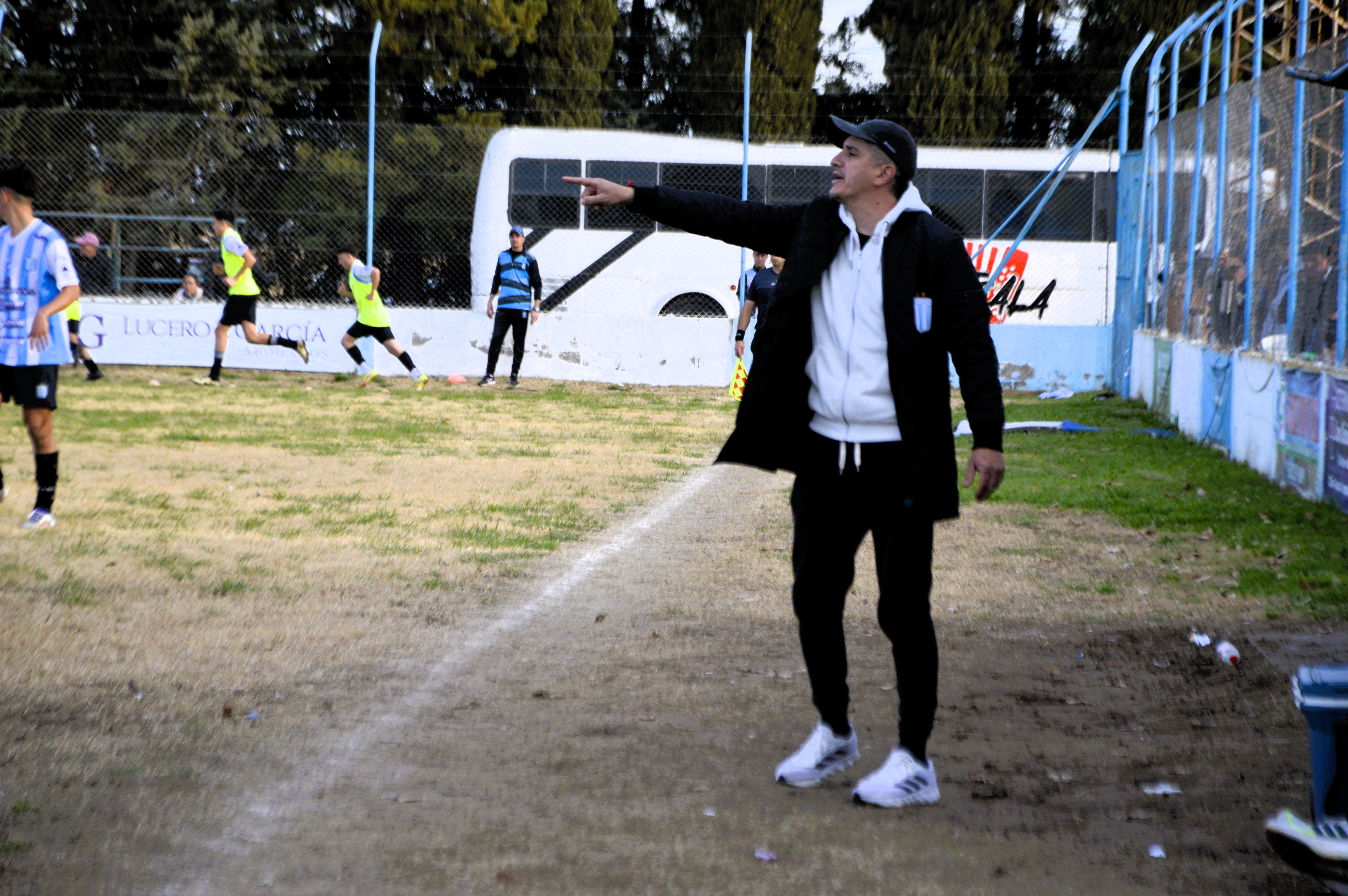 Quien será el nuevo técnico que reemplazará a Claudio Gigena en San Martín