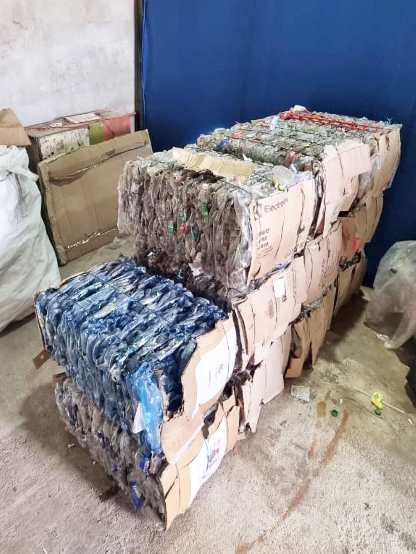 Reciclado de botellas plásticas