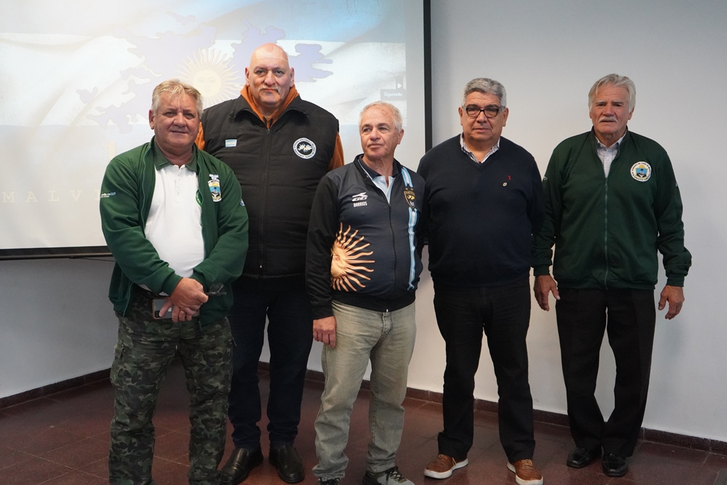 Río Cuarto: Se presentó el documental Tras un manto de neblinas