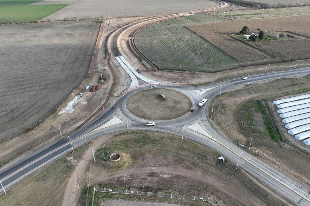 Ruta Provincial 10: pavimentan 60 kilómetros para fortalecer la conectividad vial en el sur cordobés