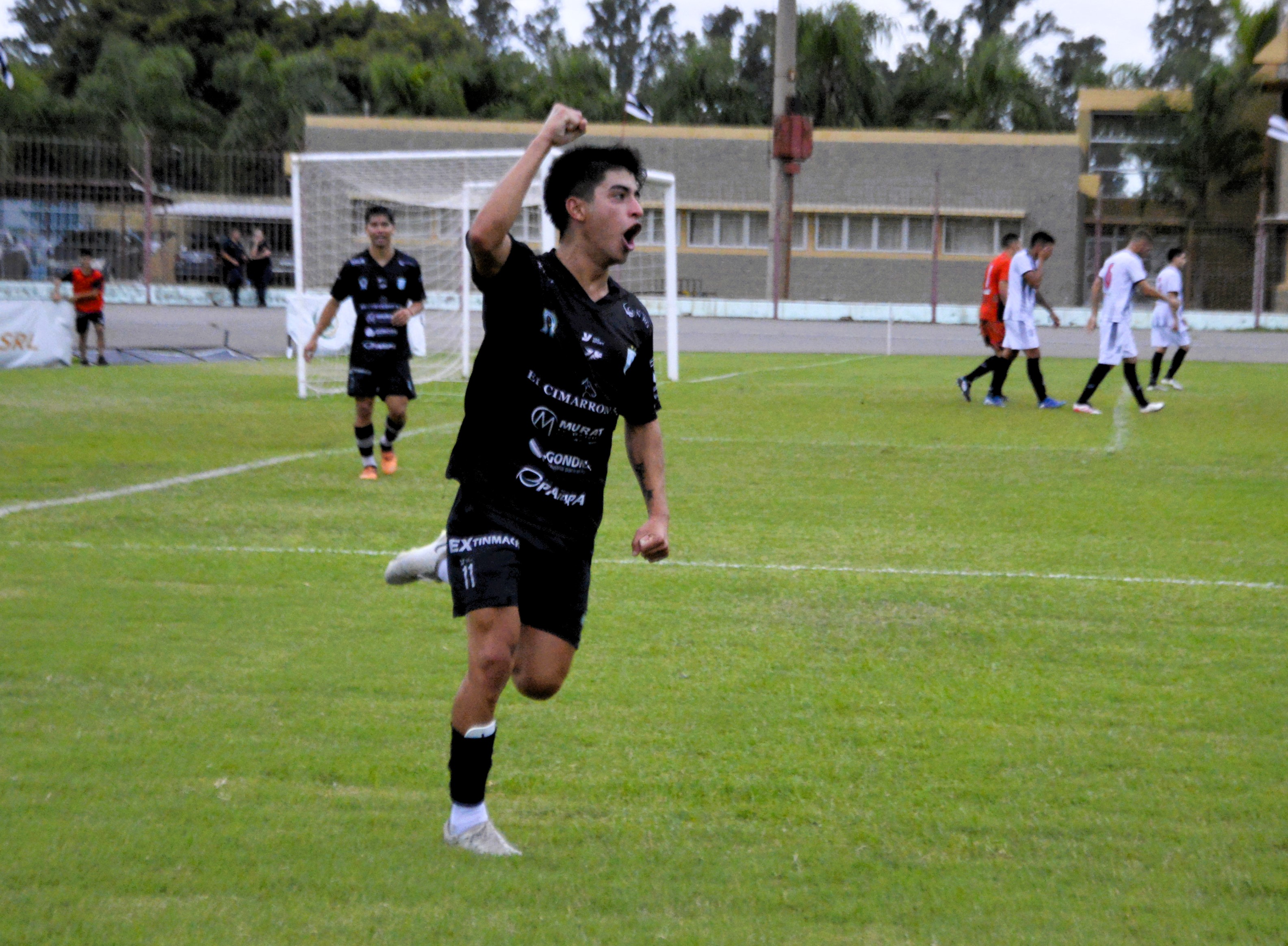 San Martín rescató un punto en Bell Ville, aunque en el final del partido dejo escapar la victoria